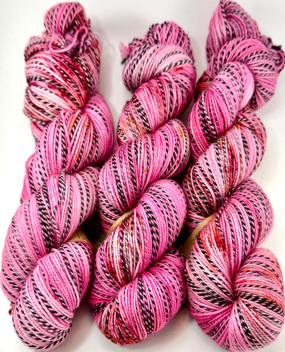 Hand Dyed Yarn Oink Ponk Pink Magenta Fuchsia Hot Pink Red Gold Bord –  Crooked Kitchen Yarn