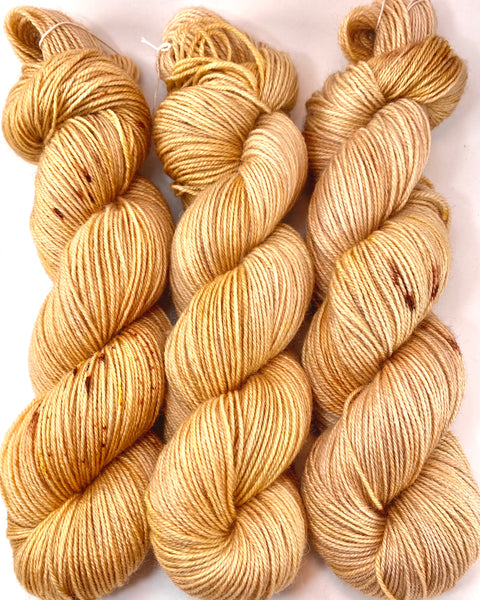RESERVED for Penny** Hand Dyed Yarn "Wheat Kings" Blonde Gold Caramel Yellow Beige Honey Copper Cream Blush Speckled BFL Bluefaced Leicester Silk Fingering Superwash 425yds 115g