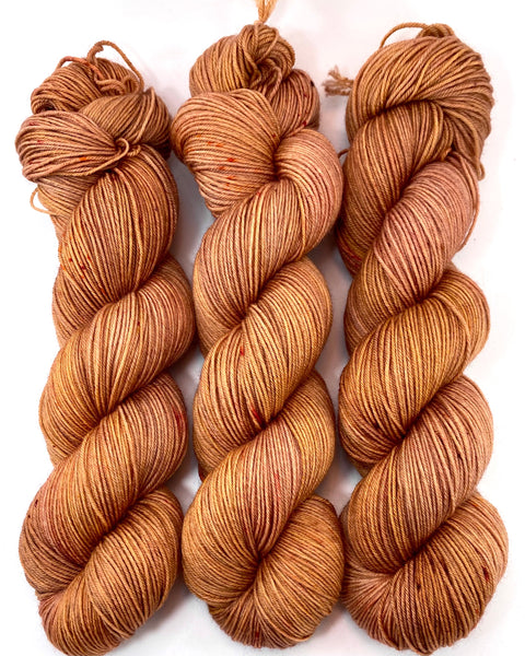 Hand Dyed Yarn "Bittersweet” Orange Gold Copper Peach Rust Pumpkin Caramel Speckled Polwarth DK Superwash 246yds 100g